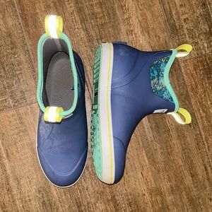 Xtratuf Women's Fishe®Wear 6 in Ankle Deck Boot Size 8(W)